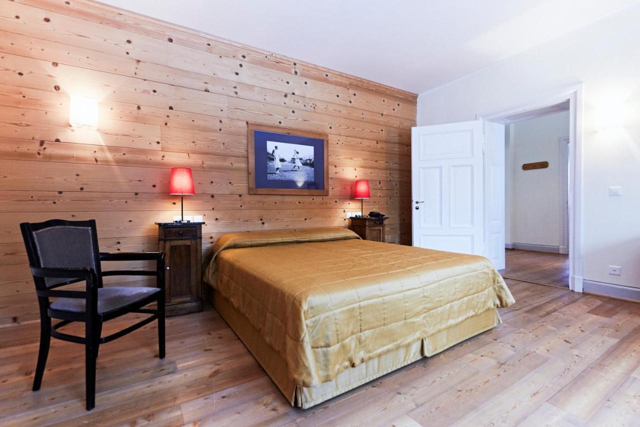 Palace Engadin-st Moritz Co2-neutral होटल के अलावा Maloja